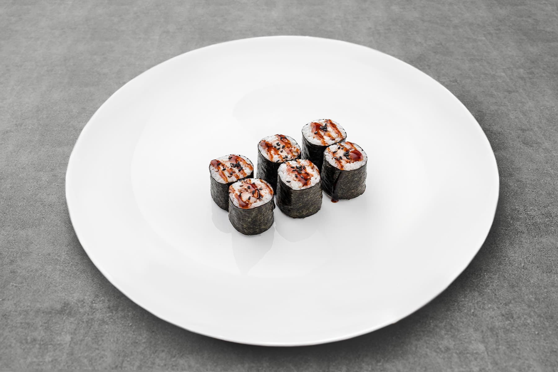 Макі рол з тигровою креветкою